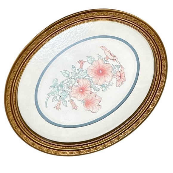 Vintage 1980’s oval Floral Illustration with Gold tone Frame - Picture 1 of 6